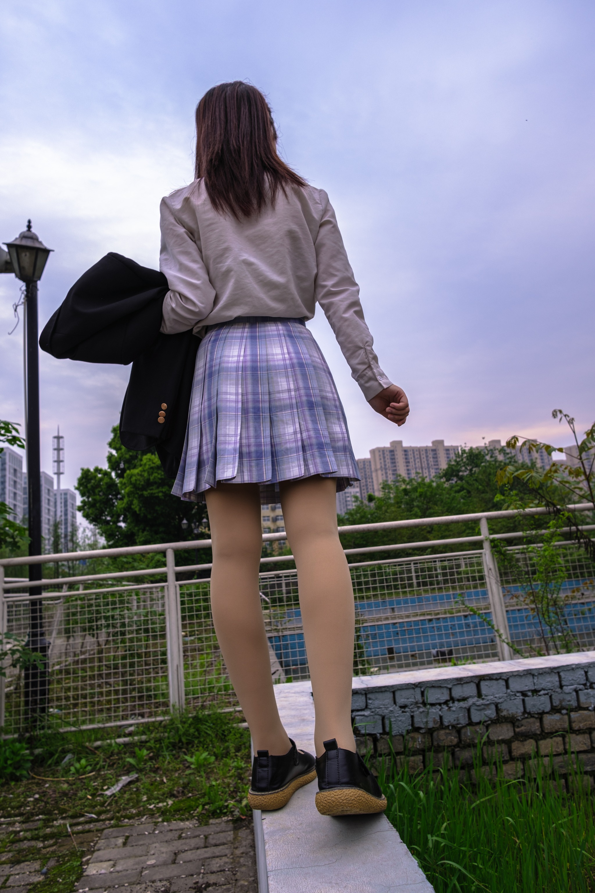 森萝财团 - NO.049 森罗财团 - 月下001 小夜 肉丝 300D 真空[76P]-XikXak